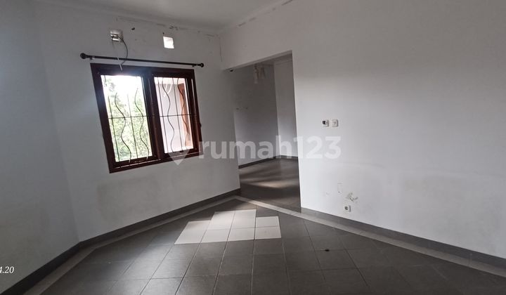 Perumahan Di Sayap Dago Bandung - Bangunan Bagus Hook Siap Huni - Turun Harga Jual Cepat ( Harga Nego ) 2