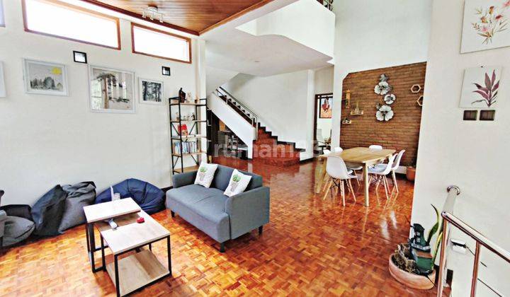 Villa Dago Pakar Bandung - Bangunan Minimalis Halaman Luas Full Furnished Siap Huni ( Harga Nego ) 2