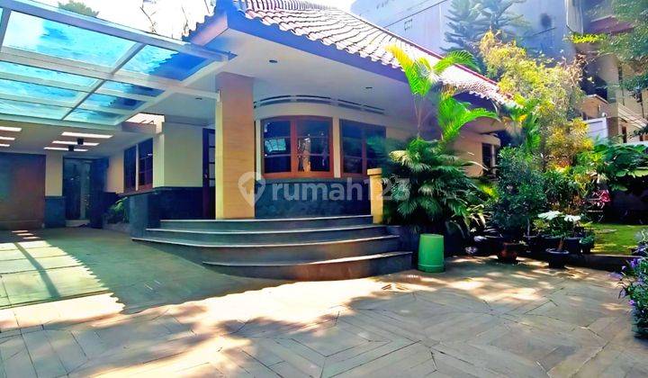 Mainroad Sayap Dago Bandung - Bangunan Bagus Cocok Untuk Tinggal / Kantor ( Harga Nego ) 1