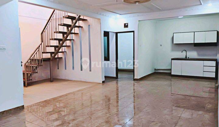 Perumahan Pasirluyu Bandung - Bangunan Baru Renovasi Siap Huni ( Harga Nego ) 1
