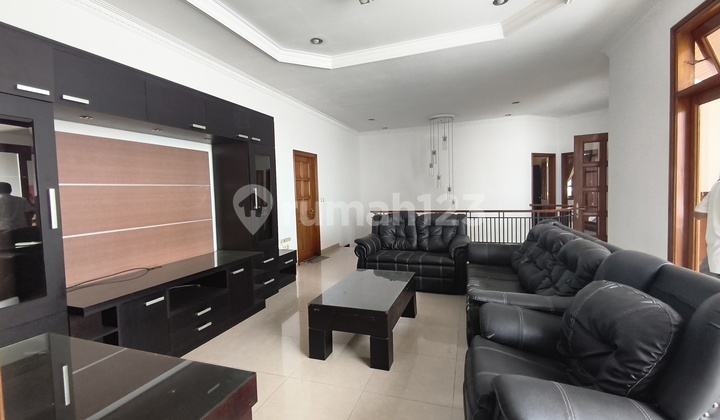 Batununggal Indah Housing - Minimalist Furnished 2-Story Ready to Occupy (Negotiable Price) 2