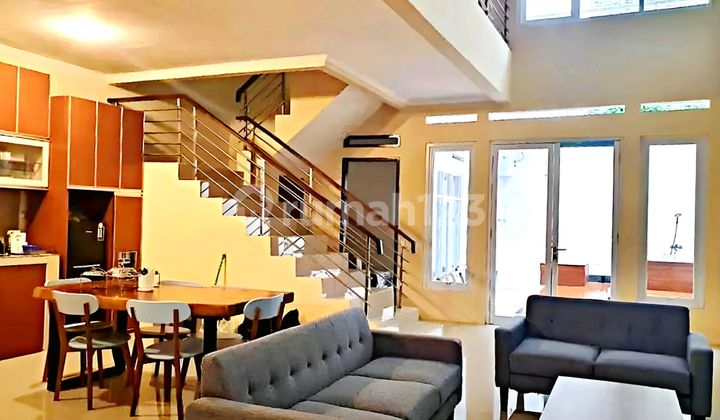 Minimalist City View Residence in Sunrise Hill Complex, Mandalajati Bandung - Price Reduced for Quick Sale (Good Investment)