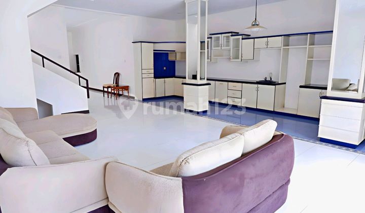 Perumahan Sayap Hegarmanah - 2 Lantai Semi Furnish Siap Huni