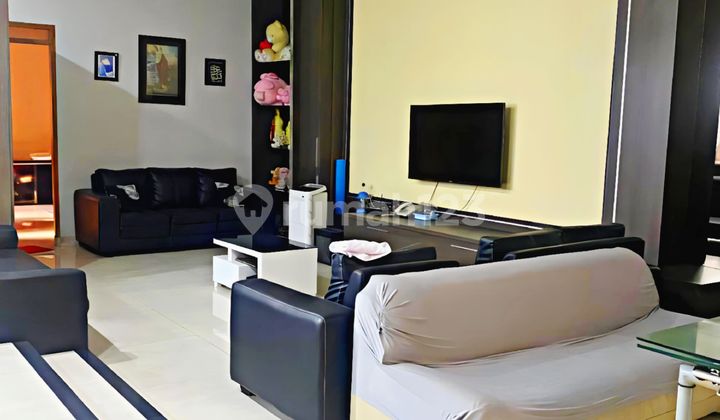 Singgasana Pradana Bandung - Minimalis Modern & Swimpool Siap Huni - Turun Harga Jual Cepat ( Harga Nego ) Singgasana Pradana Bandung - Minimalis Modern & Swimpool Siap Huni - Turun Harga Jual Cepat ( Harga Nego )