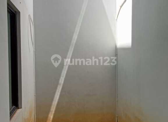 Rumah Bagus Di Perumahan The Miles Bsb 2