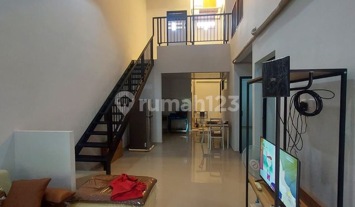 Rumah 2 lantai di Jalan Ratu Ratih Tlogosari 2