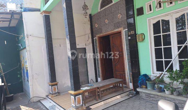 Jual Rumah Siap Pakai di Jalan Satrio Wibowo 2