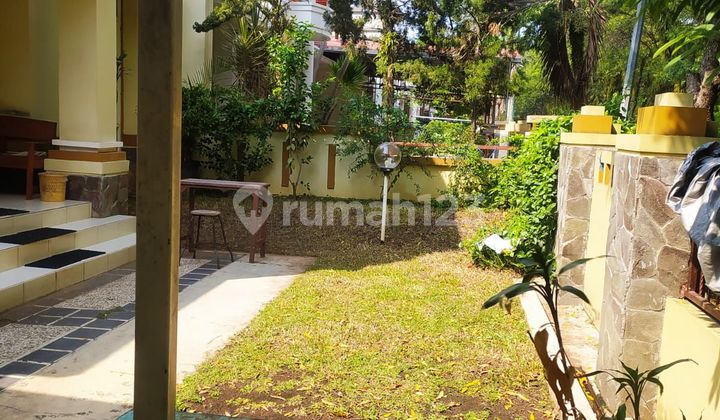 Rumah Bagus di Perum Adenia Raya Graha Padma 1