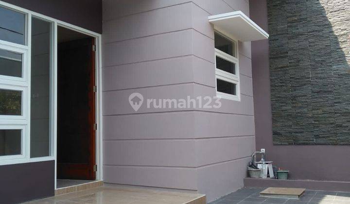 Disewakan Rumah Siap Huni di Puri Anjasmoro Blok L 1