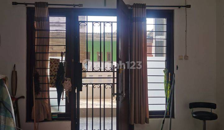 Dijual Rumah Siap Huni di Jalan Cimandiri 2