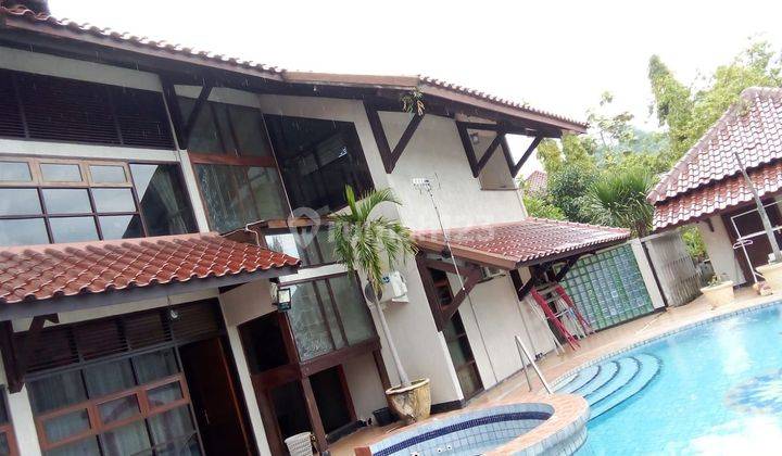 Rumah 2 lantai di Jalan Bukit Nakula Bukit Sari 1