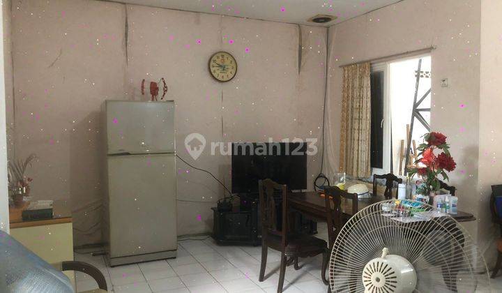 Dijual Rumah di Jalan Arya Mukti Timur 2