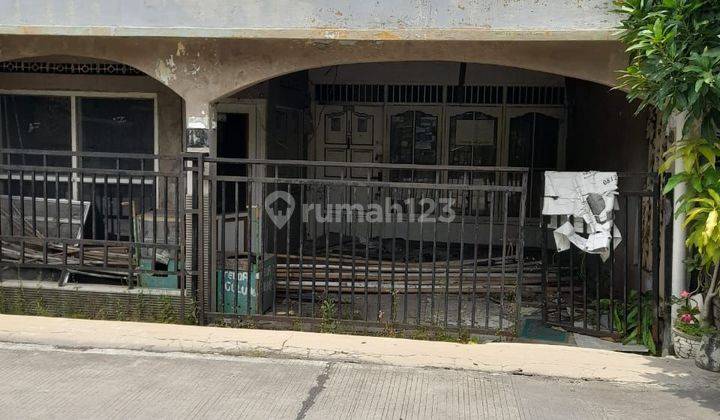 Dijual Rumah Hitung Tanah di Jalan Taman Suryo Kusumo 1