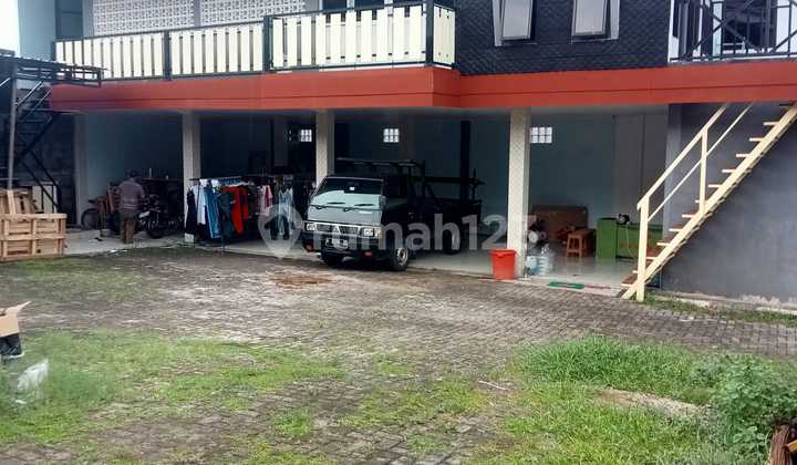 Tempat Usaha Tanah Luas di Taman Borobudur 1