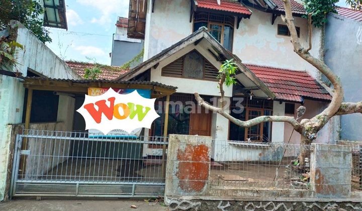 Rumah 2 Lantai di Vila Aster Srondol 1