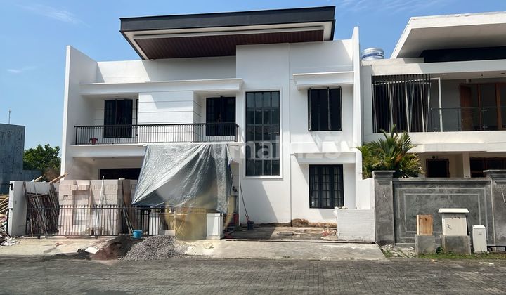 Rumah 2 Lantai Green Roaylle Candi Golf 1