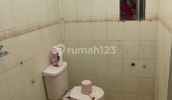 Rumah Kos Di Jalan Raya Kota Pekalongan