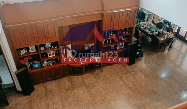 Rumah Hitung Tanah Lokasi Sangat Strategis Berada di Komplek Intercon Jakarta Barat 3