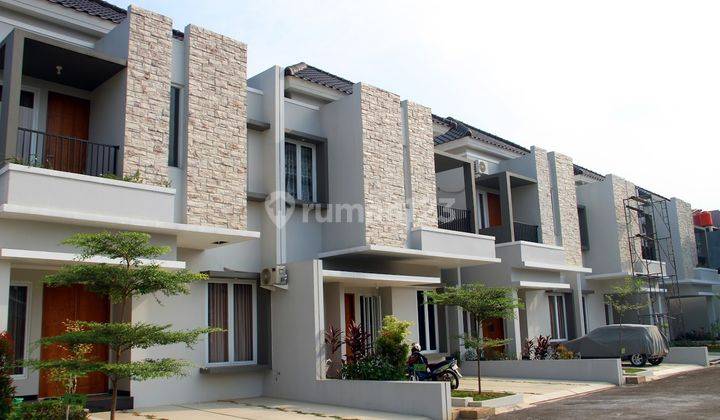 BRAND NEW Rumah 3 Lantai Siap Huni di Jagakarsa, Jakarta Selatan 2