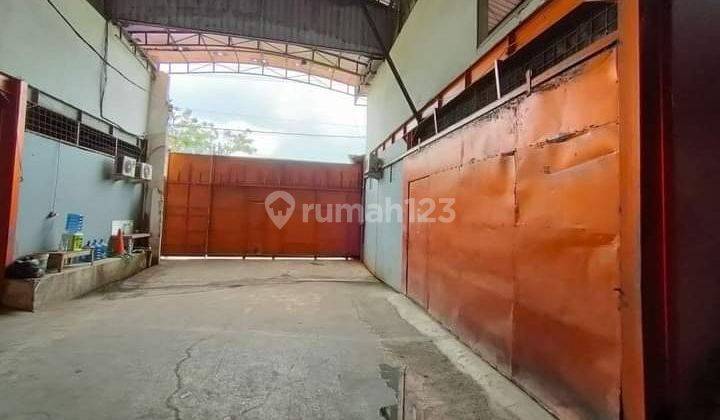 Disewakan gudang 2 lantai lokasi industri majalaya 1