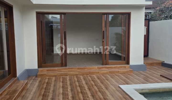 Sewa Jangka Panjang Villa Baru Gaya Modern di Sanur