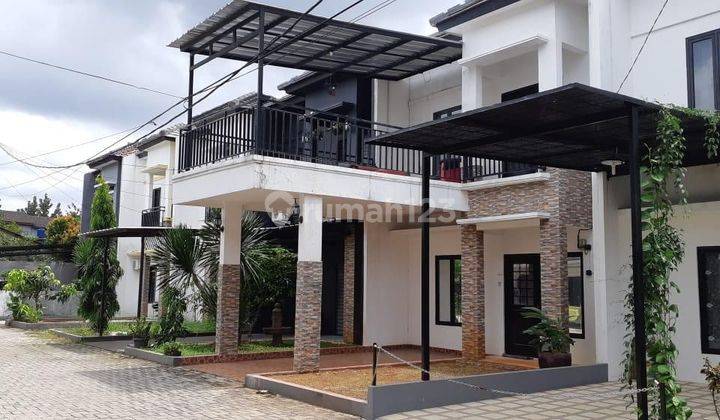 Rumah di jual 2 lantai harga tidak bikin jantungan 2