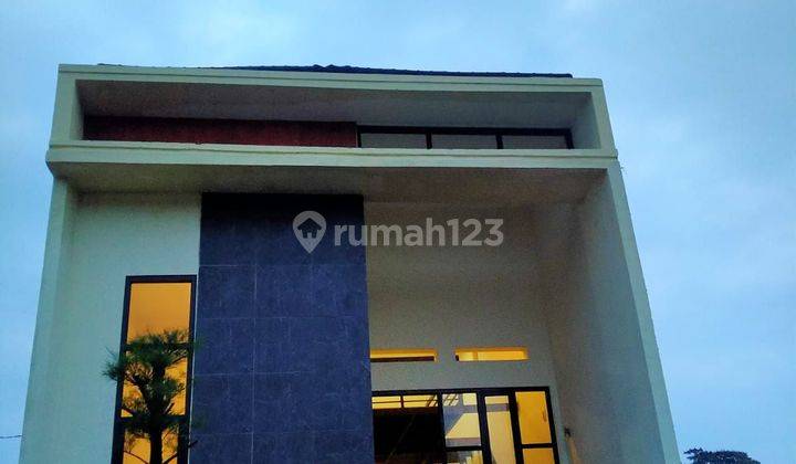 Rumah 2 Lantai Dijual di Tengah Pusat Kota Cashback 50 Jt 2