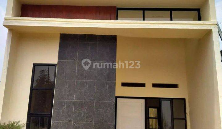 Rumah 2 Lantai Dengan Pemandangan Sejuk Free Design  2