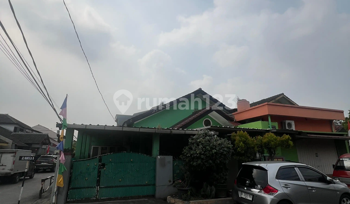Rumah Hoek Murah + Toko Di Pinggir Jalan Raya Galaxy Bekasi Selatan Harga Nego Sampai Jadi