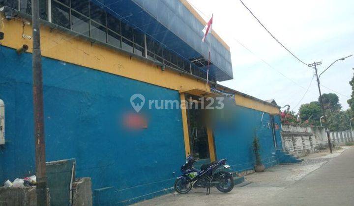 Kolam Renang Komersil Masih Aktif di Jaka Permai Bekasi 1