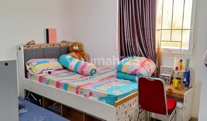 Rumah Luas 2 Lantai Dekat Club House Di Cluster Vernonia Summarecon Bekasi 2