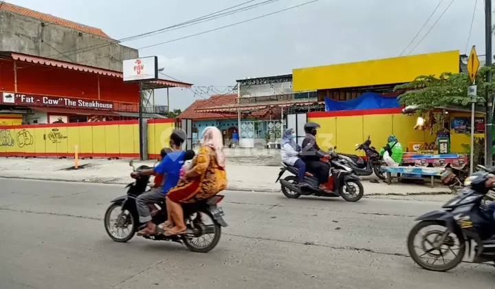 New Perjuangan Bekasi Roadside Business Space