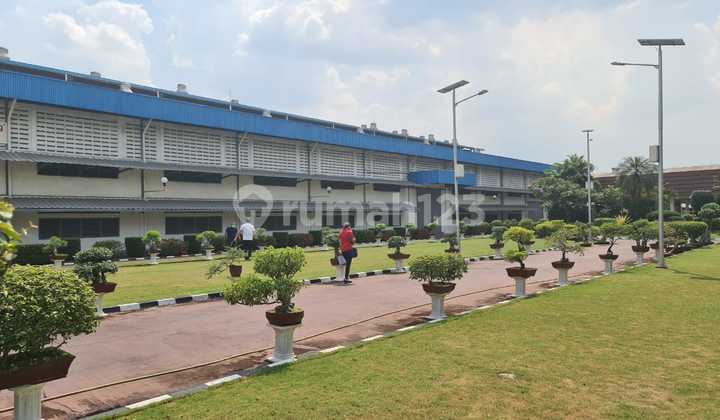 Sell Ex-Factory and Ready-to-Use Buildings in Narogong, Bekasi