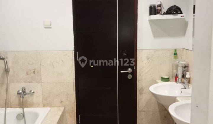  Rumah 4 Lantai Furnished Bagus di jln pluit selatan raya, Pluit 2