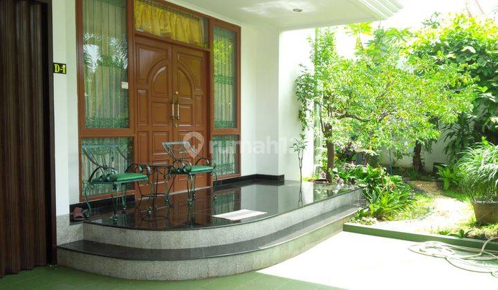  Rumah Semi Furnished Bagus Shm Di Kedoya Selatan 1