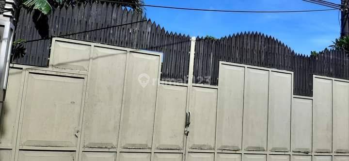 Bangunan tempat usaha di daerah blimbing 1