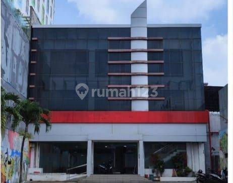 GEDUNG STRATEGIS DI 0 JALAN BESAR PROVINSI DI KOTA MALANG 1