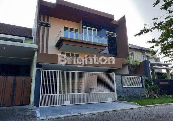 Rumah dijual di area Araya Rumah Baru 2,5 lantai Modern Minimalis Araya Malang 1