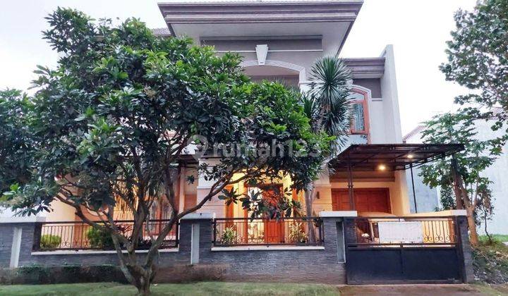 Rumah Minimalis Modern di Nieuw Indie Araya Malang 1