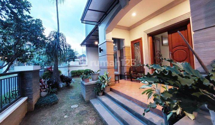 Rumah Minimalis Modern di Nieuw Indie Araya Malang 2