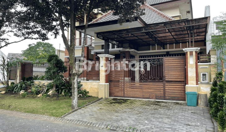 Rumah 2 lantai minimalis mewah di cluster exclusive villa golf Araya malang 1