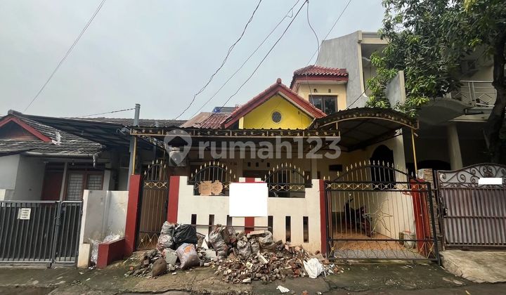Rumah Luas 13 Menit ke RS Kartika Husada Jatiasih Dibantu KPR J-33183 Rumah Luas 13 Menit ke RS Kartika Husada Jatiasih Dibantu KPR J-33183