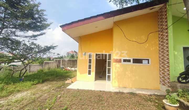 Rumah 5 Menit ke Gerbang Toll Limo 1 SHM Siap Huni Dibantu KPR J-22979 Rumah 5 Menit ke Gerbang Toll Limo 1 SHM Siap Huni Dibantu KPR J-22979