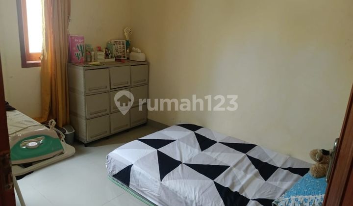 Rumah SHM Hadap Timur 15 Menit ke Stasiun Depok Siap Huni J29141 2