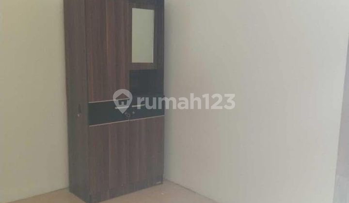 Rumah 6 Kamar Tidur Hadap Selatan 12 Menit ke Bintaro Jaya Xchange Mall J-37565 2