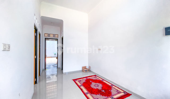 Rumah Hadap Timur LT 121 SHM 3 Menit ke Gerbang Tol Sawangan 4 J-36927 2