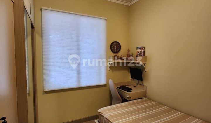 Rumah SHM Luas Hadap Selatan 15 menit ke Metropolitan Mall Cibubur J-37112 2
