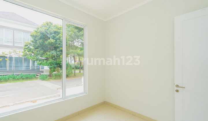 Rumah Strategis SHM 10 Menit ke Cbd Ciledug Family Mall Siap KPR J-24173