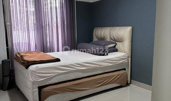 Dijual Rumah Hoek 5 Kamar Siap Huni Strategis di Sevilla Bsd 2