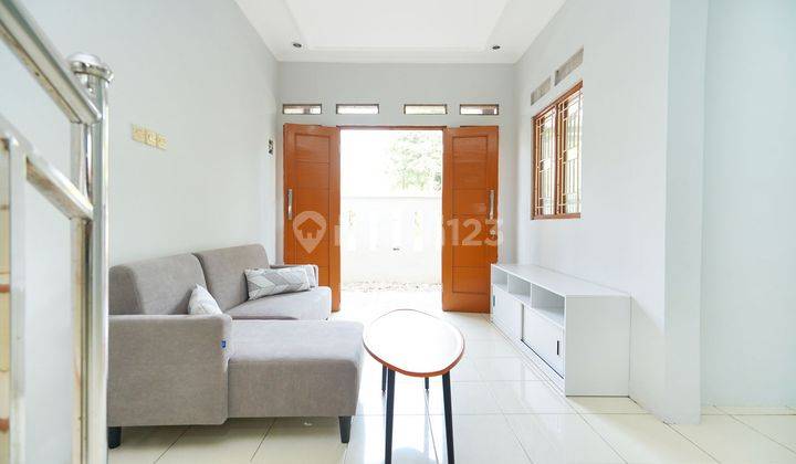 Rumah SHM Sudah Renov 4 menit ke Pasar Segar Graha Raya Bintaro Harga All In J20755 2